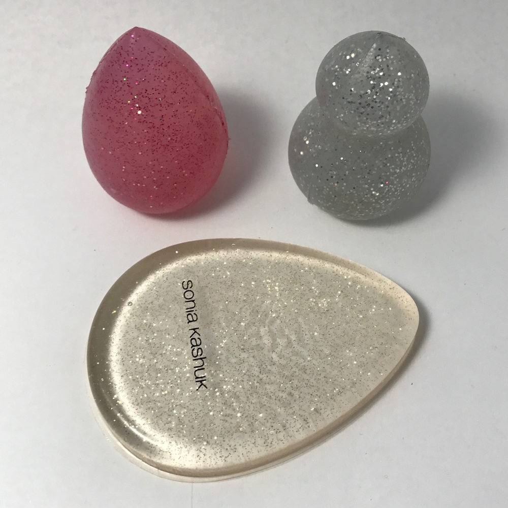 Three silicone sponges